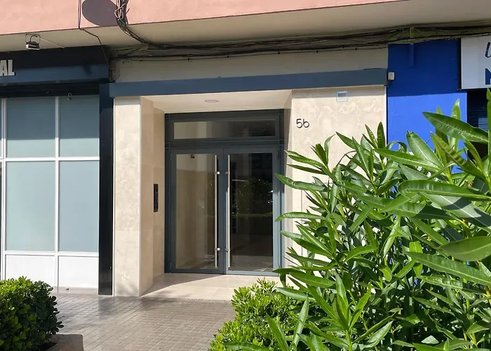Singularstays Campanar Apartman