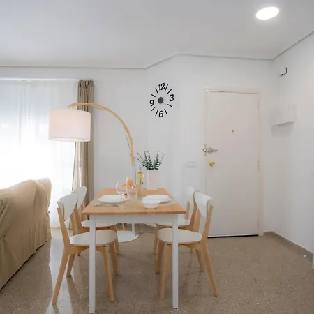 Singularstays Campanar شقة فالنسيا