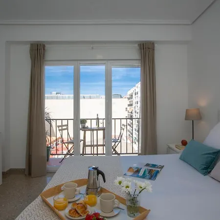 Singularstays Campanar Apartment *